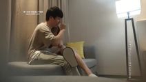 自拍偷拍