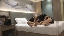 探花系列