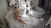 自拍偷拍