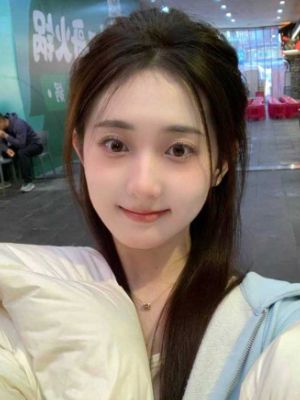 杨莹