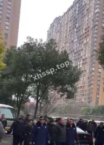 小区乱象