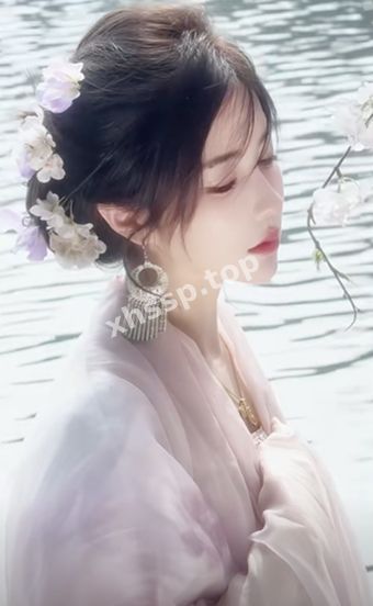 童锦程女友