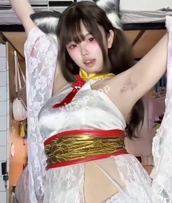 被主人调教