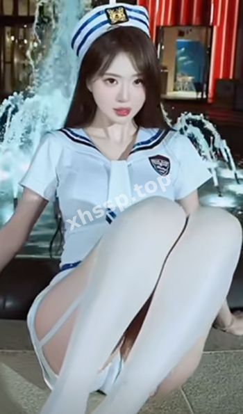 擦边车模