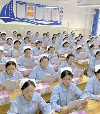 南宁卫生学校