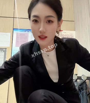 抖音擦边女