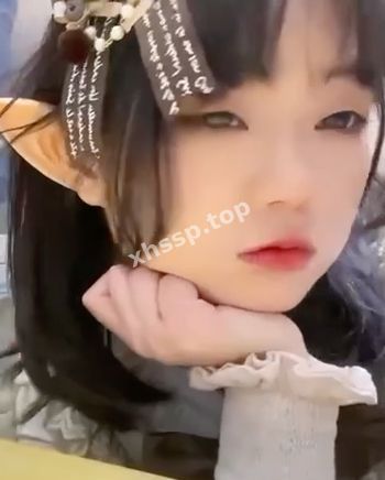 大一学妹