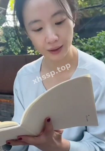 偷拍床照