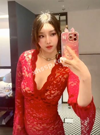 极品尤物