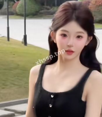 抖音高颜值嫩妹