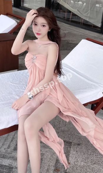 擦边网红