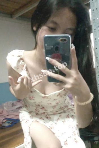 清纯女大