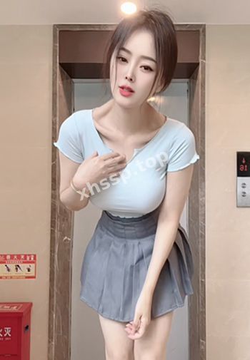 前凸后翘