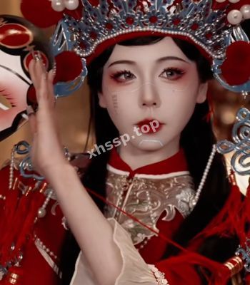 变装女博主