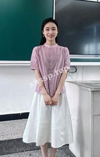 女教师