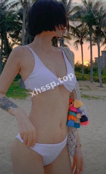 氛围感美女