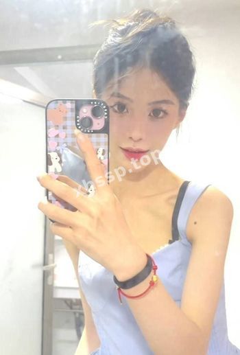 极品反差女大