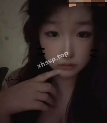 清纯反差学妹