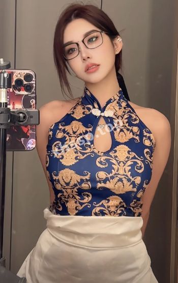 豹纹黑丝