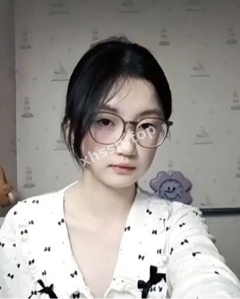 清纯学生妹