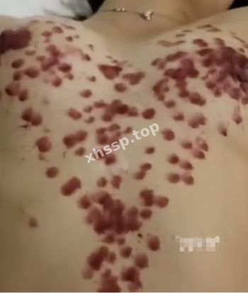 清纯高中生