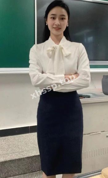 人妻