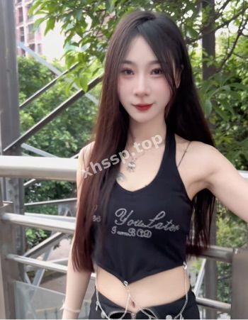 黑丝翘臀