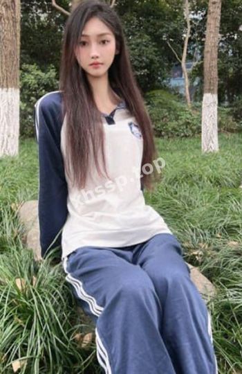 清纯学生妹