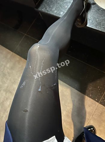 小玲睡不醒