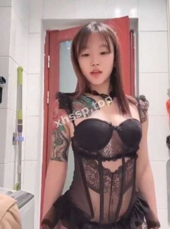 蒙佳怡