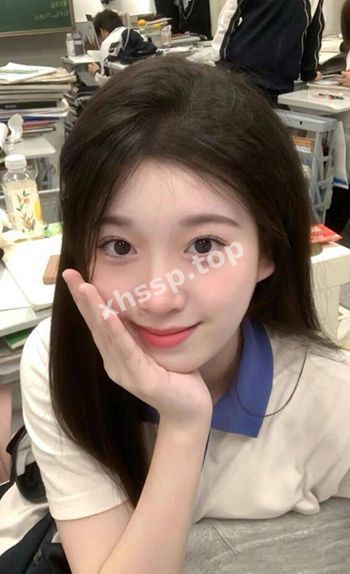 清纯美女学生妹