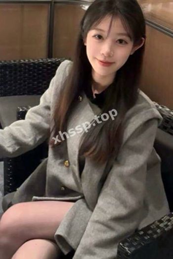 艺校大一美女