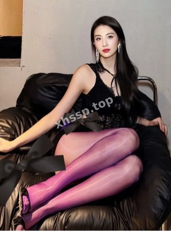 性感嫩模