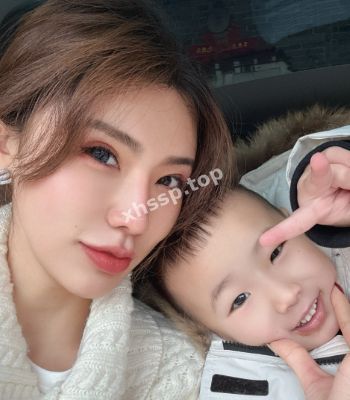 黑丝翘臀