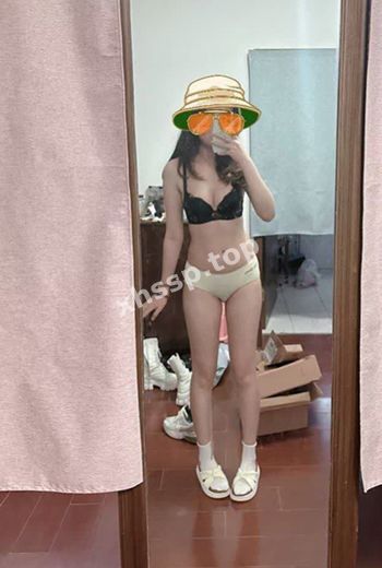 被嫩尤物