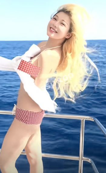 氛围感美女