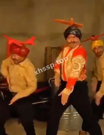 媒体炮轰