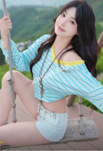 擦边博主