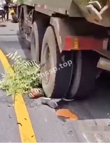 被大车碾