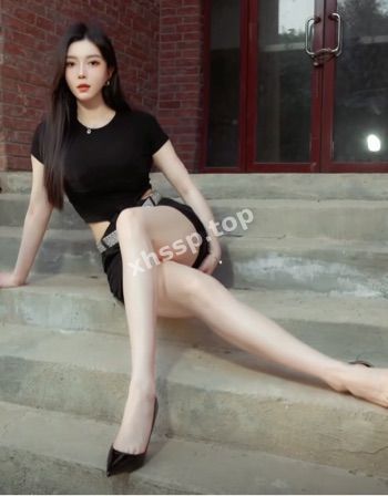 人妻