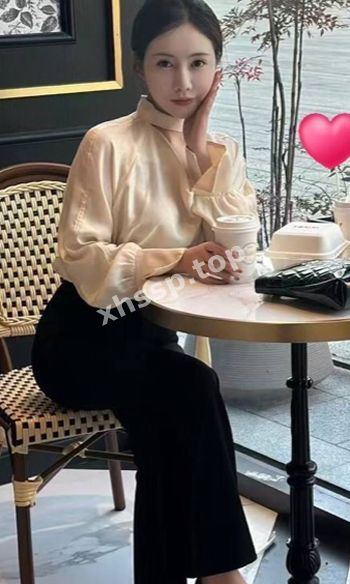 清纯学生妹