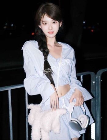 邓婉婷