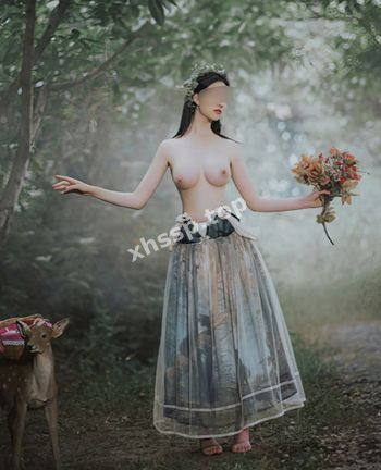 腰细蜜臀