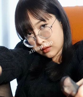 反差学姐
