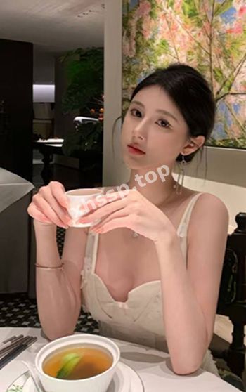 清纯学生妹