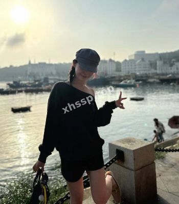 吴雯