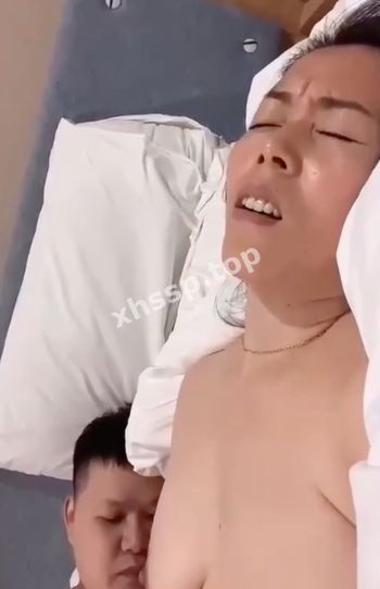 勾引
