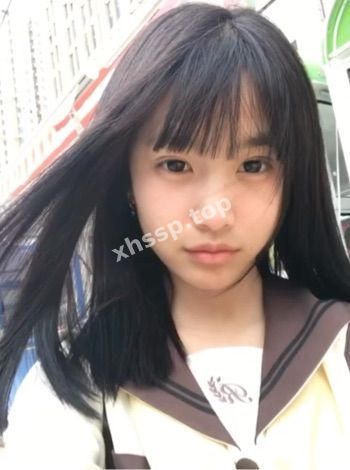 细腰翘臀